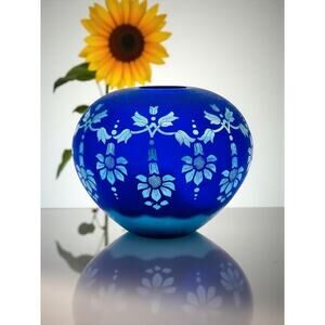 Fenton Favrene Satin Sunflower Vase-Limited Edition-Blue Art Glass-Etched-Cobalt